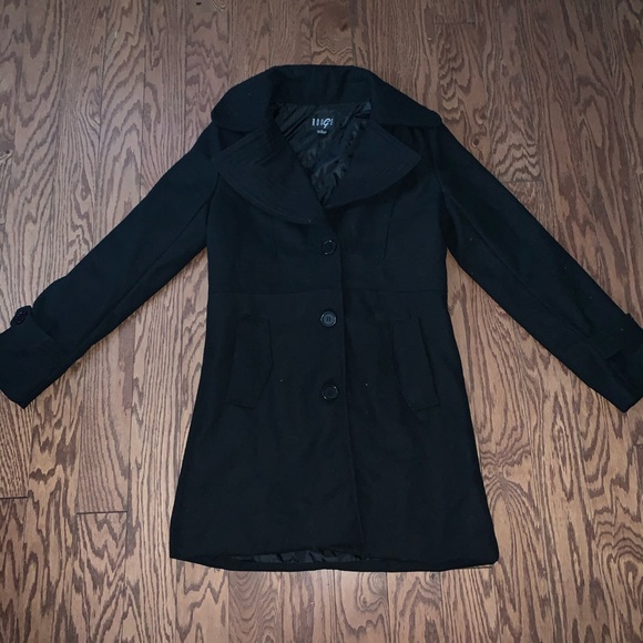 Black Trench Coat - Picture 1 of 4